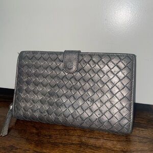 Authentic Bottega Veneta Wallet Preowned Preloved